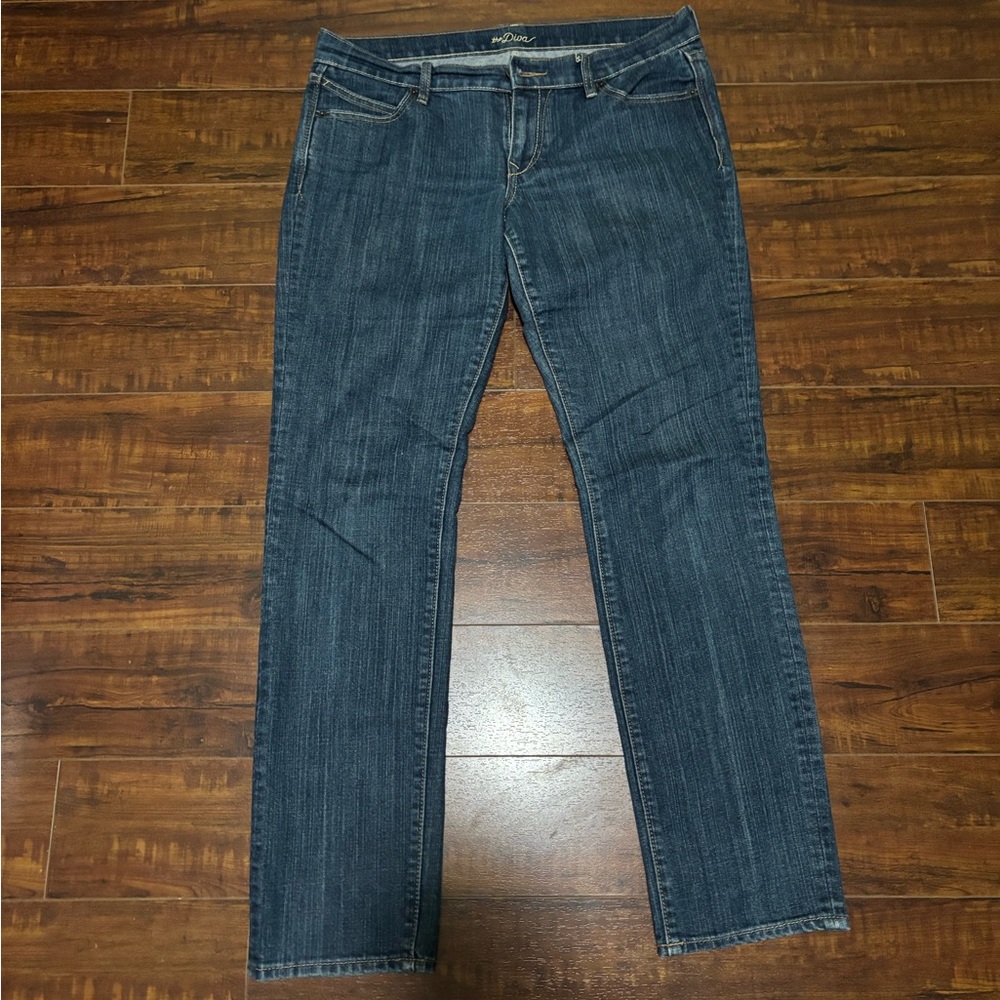 Vintage old navy “the diva” y2k jeans!